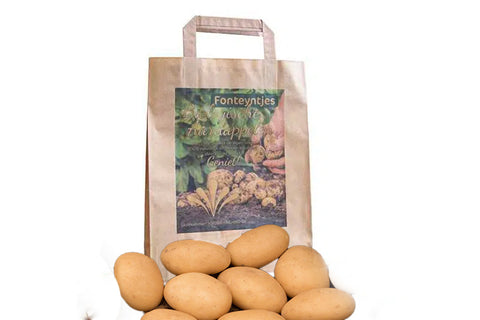 Cammeo biologische aardappelen in bruine papieren zak met Fonteynties logo, verse biologische aardappelen vooraan
